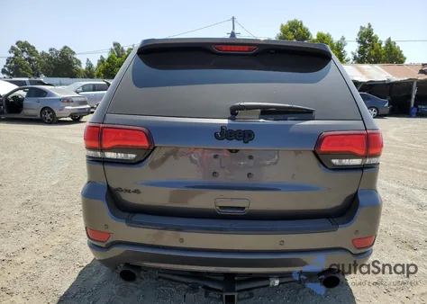 2017 Jeep Grand Cherokee Laredo from USA, damaged, VIN 1C4RJFAGXHC704574